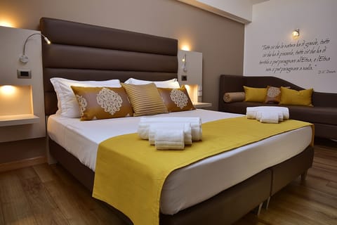 Triple Room (King) | Premium bedding, down comforters, minibar, desk