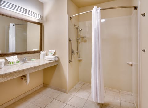 Standard Room, 2 Queen Beds, Accessible (Roll-In Shower) | Bathroom | Combined shower/tub, hydromassage showerhead, free toiletries