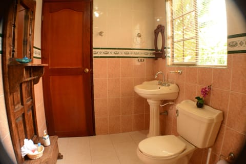 Exclusive House, 3 Bedrooms, Accessible, Poolside | Bathroom | Shower, free toiletries, towels