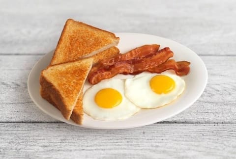 Daily cooked-to-order breakfast for a fee