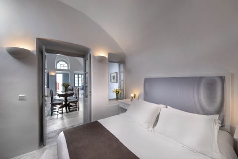 Authentic Santorinia Residence (Family) | 1 bedroom, premium bedding, down comforters, minibar