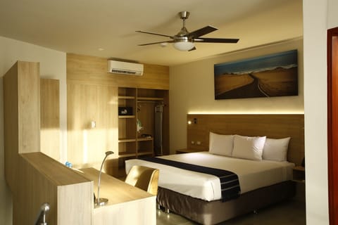 Superior Villa, Pool View | Premium bedding, minibar, in-room safe, desk