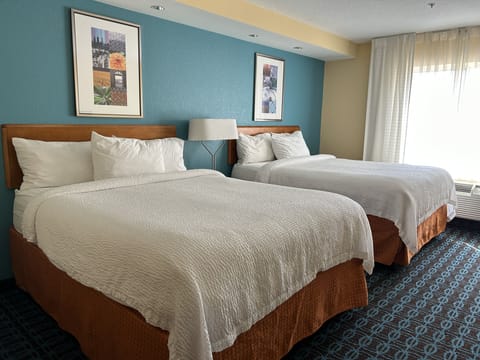 Suite, Multiple Beds (Mobility Accessible, Tub) | Premium bedding, desk, laptop workspace, iron/ironing board