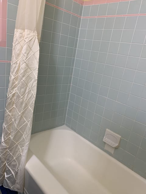 Double Room | Bathroom shower