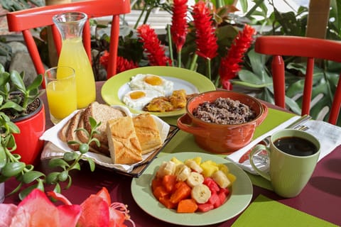 Daily full breakfast (USD 11 per person)