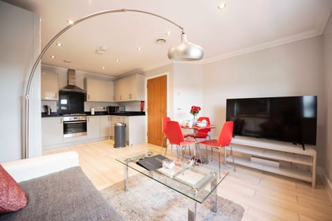 Penthouse, Ensuite (Town Centre) | Lounge