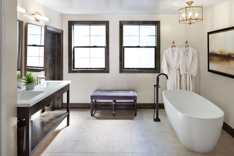 Grand Double Queen | Bathroom | Eco-friendly toiletries, hair dryer, bathrobes, slippers