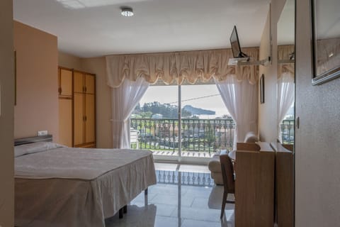 Superior Double Room, Terrace, Sea View | In-room safe, desk, blackout drapes, free WiFi