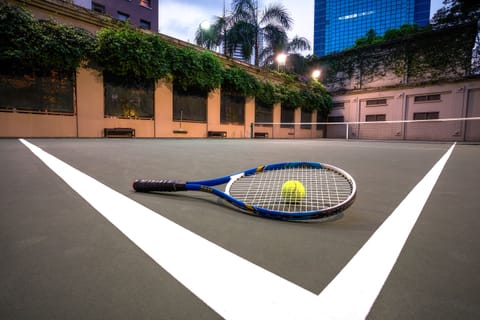 Tennis court