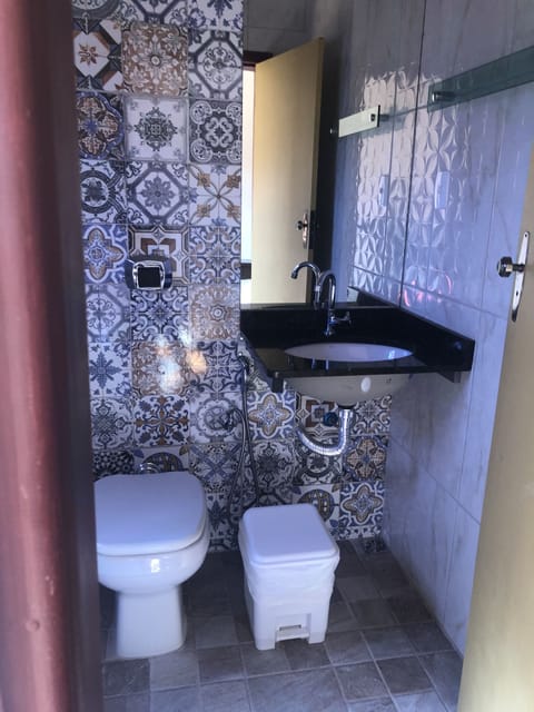 Double Room - Payment with bank transfer only | Bathroom | Shower, rainfall showerhead, free toiletries, towels