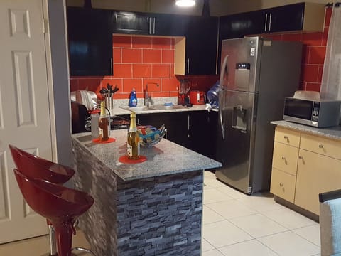 Premium Apartment, 2 Bedrooms, Mountain View | Private kitchen | Full-size fridge, microwave, oven, stovetop
