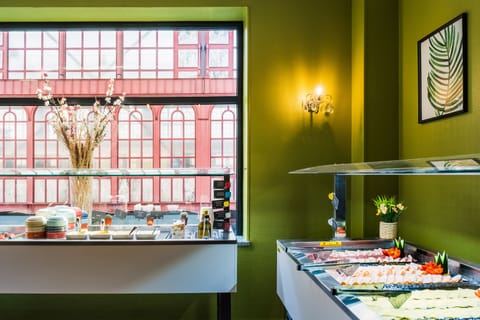 Daily buffet breakfast (EUR 11.00 per person)