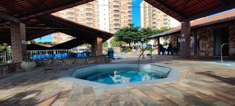 4 outdoor pools