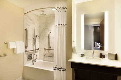 Room, 2 Queen Beds, Accessible, Bathtub | Bathroom | Combined shower/tub, free toiletries, hair dryer, bathrobes