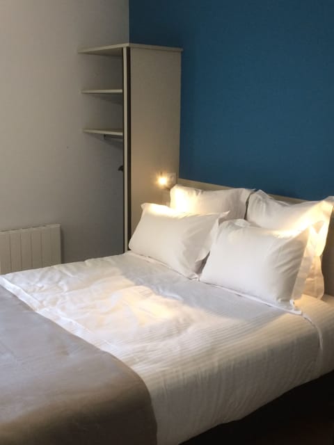 Double Room | Desk, soundproofing, free WiFi