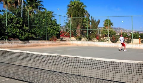 Tennis court