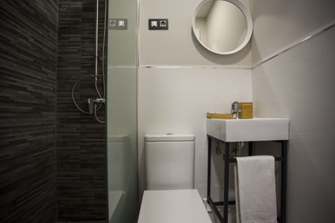 Double Room | Bathroom | Towels