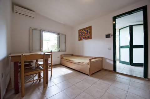 Bungalow, 1 Bedroom, Beachside (Diamante) | In-room safe, desk, cribs/infant beds