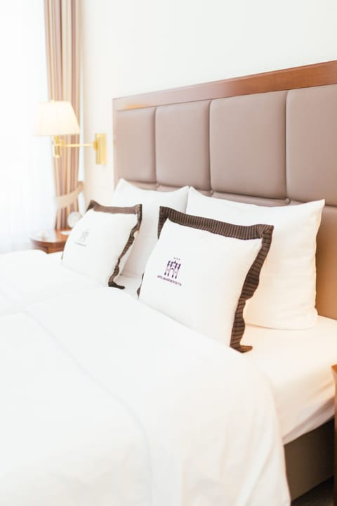 Double Room (Residence) | Premium bedding, in-room safe, individually decorated, desk