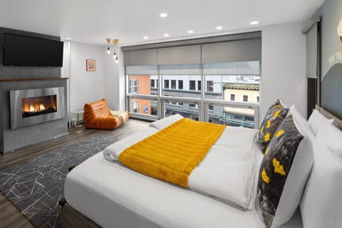 Penthouse King Suite | Premium bedding, individually decorated, individually furnished, desk