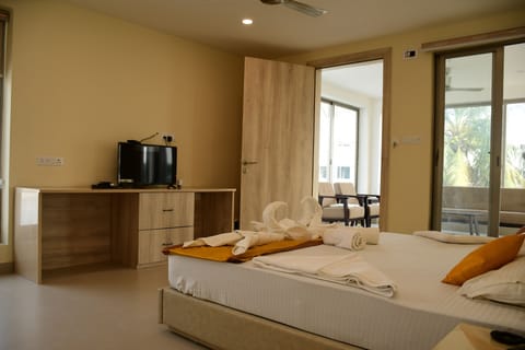 Maharaja Suite Sea Facing ( Roof Top ) | In-room safe, free WiFi, bed sheets