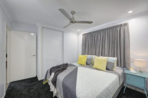 Deluxe Studio, 1 Bedroom, Private Bathroom, Golf View | 1 bedroom, premium bedding, blackout drapes, iron/ironing board