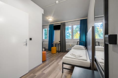 Standard Triple Room, 1 Bedroom | Free WiFi, bed sheets