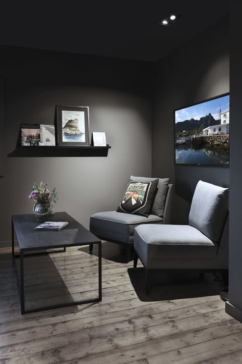 Design Suite (Deluxe) | In-room dining