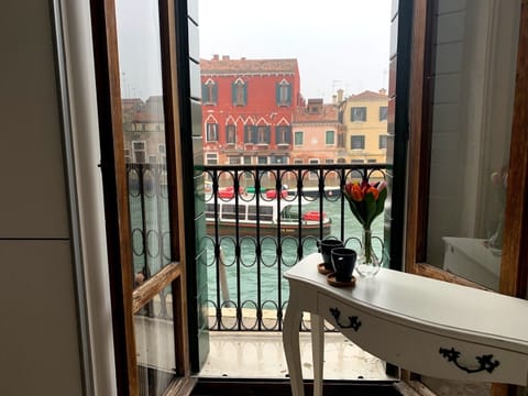 Cannaregio Canal View | Balcony view