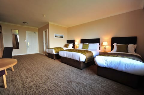 Family 3 Bedroom | Desk, laptop workspace, free WiFi, bed sheets