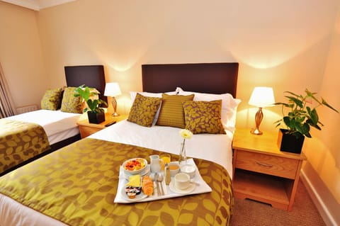 Superior Double or Twin Room, 1 Bedroom | Desk, laptop workspace, free WiFi, bed sheets