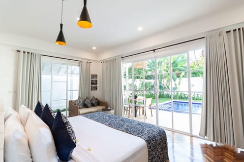 Luxury Villa, 1 Bedroom, Pool View | Premium bedding, down comforters, pillowtop beds, minibar