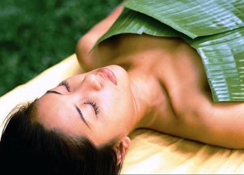 Sauna, steam room, body treatments, aromatherapy, deep-tissue massages