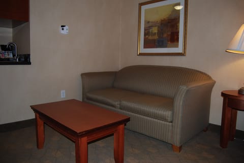 In-room safe, desk, blackout drapes, soundproofing