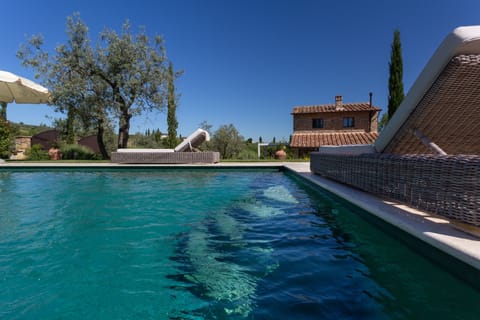 Seasonal outdoor pool, pool umbrellas, sun loungers