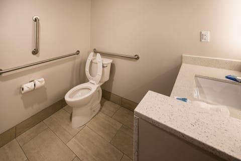 Standard Room, 2 Queen Beds, Accessible (Transfer Shower) | Accessible bathroom