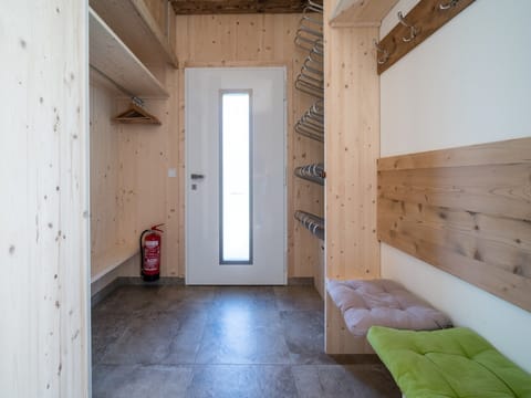 Entrance / Reception