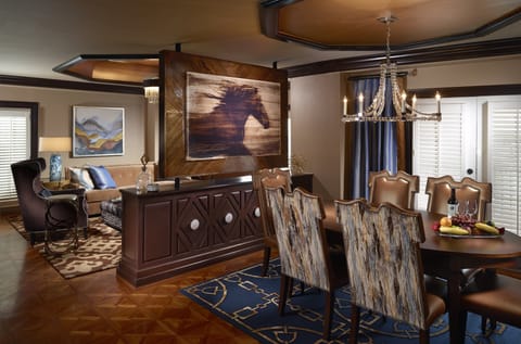 Presidential Suite, 1 King Bed | 1 bedroom, premium bedding, down comforters, pillowtop beds