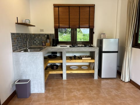 Garden Villa | Private kitchen | Fridge, coffee/tea maker