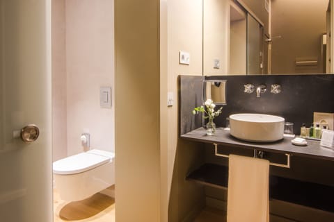 Superior Double Room, Terrace | Bathroom | Rainfall showerhead, designer toiletries, hair dryer, bathrobes