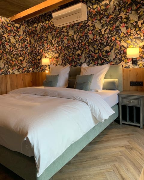 Deluxe Double Room | Premium bedding, down comforters, blackout drapes, soundproofing