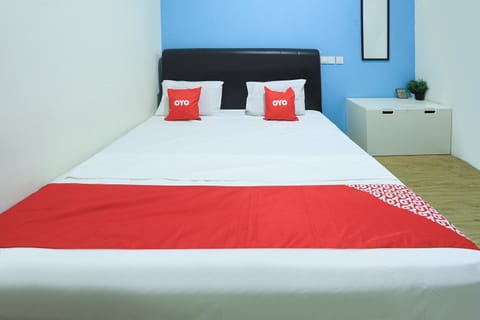 Double Room | Free WiFi, bed sheets