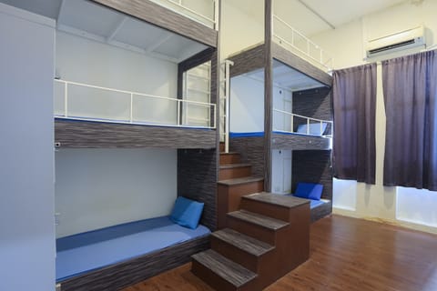 Shared Dormitory, Women only | Free WiFi, bed sheets