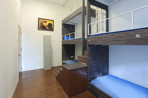 Shared Dormitory, Women only | Free WiFi, bed sheets