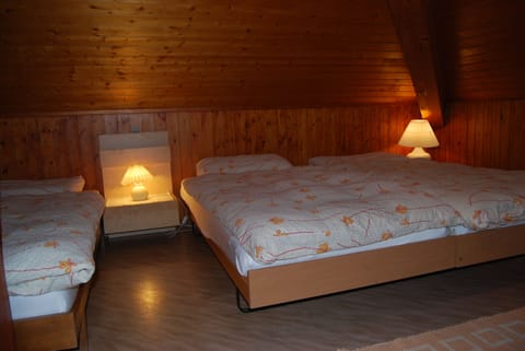 Triple Room, Shared Bathroom | Free WiFi