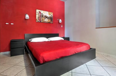Double Room | In-room safe, individually decorated, individually furnished
