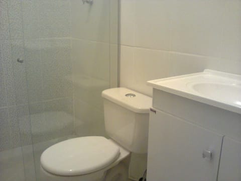 Standard Room | Bathroom | Shower