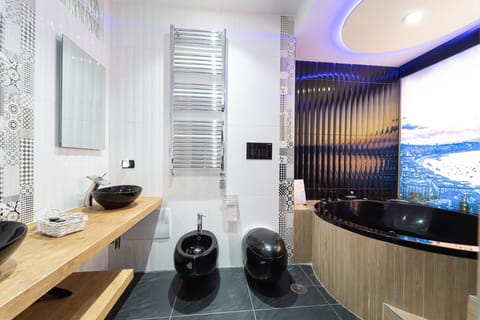 Suite, Bathtub | Private spa tub