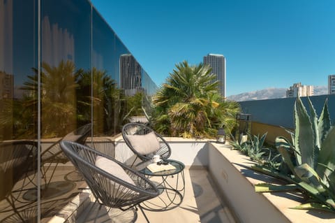 Luxury Suite | Terrace/patio