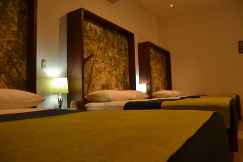 Business Triple Room, 1 Bedroom | Premium bedding, in-room safe, iron/ironing board, rollaway beds